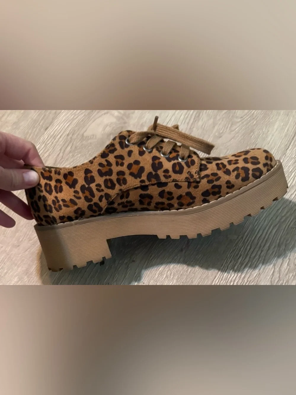 Dirty Laundry Animal Leopard Print Chunky Platform Lace up Shoes Size 7